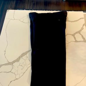 Black Dockers D4 slacks size 33/32